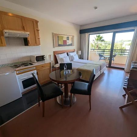 Self-catering & At Cerro Alagoa Aparthotel Albufeira