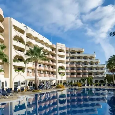 Apart-hotel Bedroom With Sea View In Cerro Alagoa